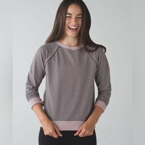 Lululemon Crew Love pullover